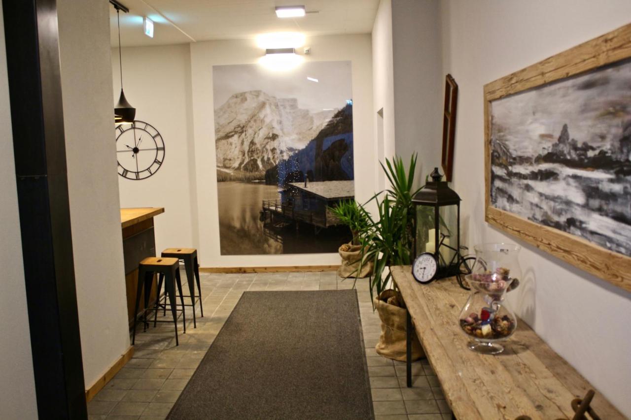 Chalet West 锡利安 外观 照片