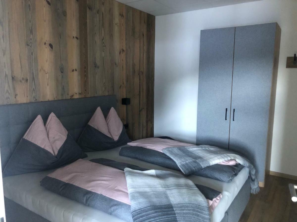 Chalet West 锡利安 外观 照片