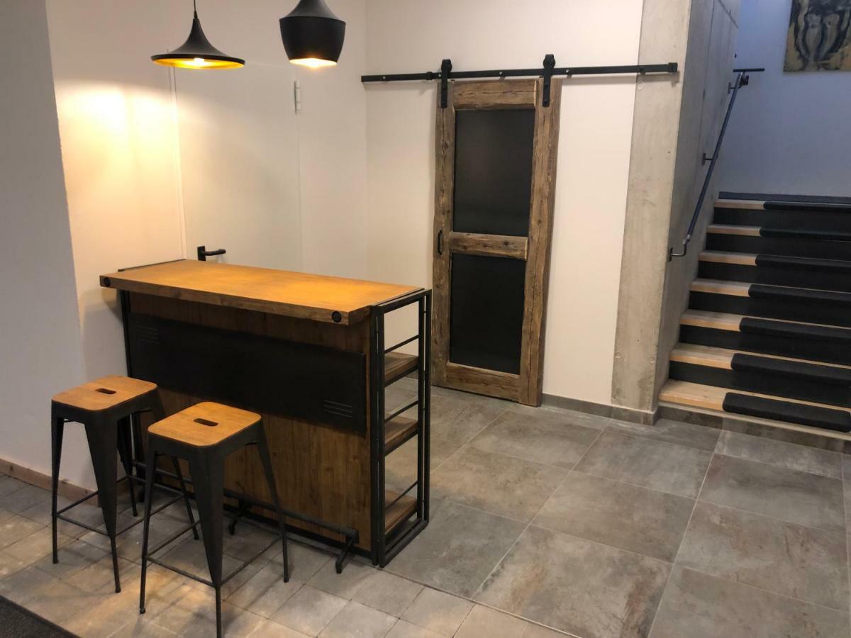 Chalet West 锡利安 外观 照片