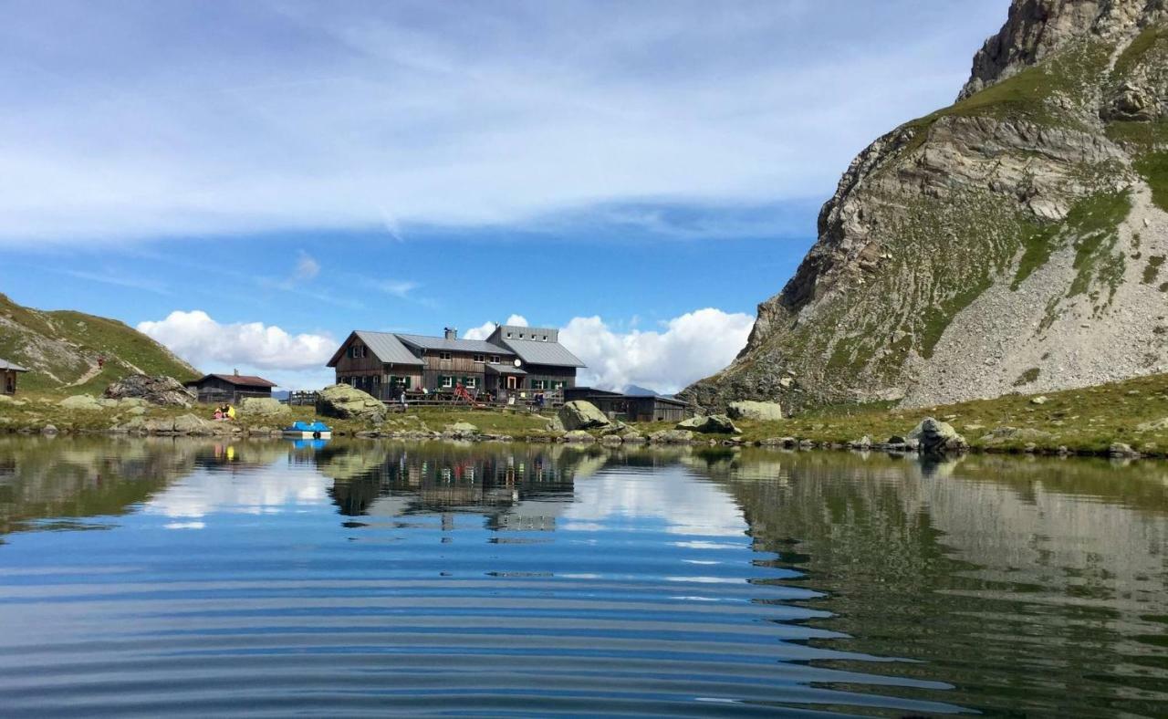 Chalet West 锡利安 外观 照片